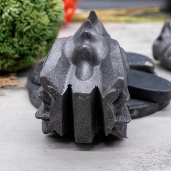 Shungite Dragon Head - Picture 3 of 5